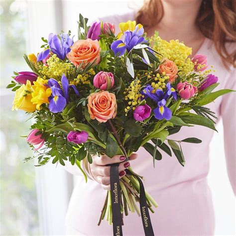 Interflora uk - July – Delphinium. August – Gladioli. September – Aster. October – Marigold. November – Chrysanthemum. December – Holly. Wish them a Happy Birthday with our bespoke Birthday flowers. Hand-crafted and delivered to their door by local Interflora florists. Same day before 3pm. 
